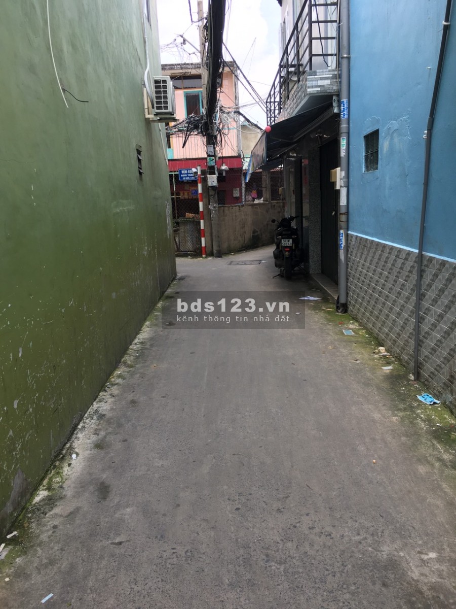 Chính chủ bán đất DT 63m2, 5*13 giá 2,6 tỷ, đang vay bank 2,5 tỷ phường 14, quận 8. Phí dv 30 triệu