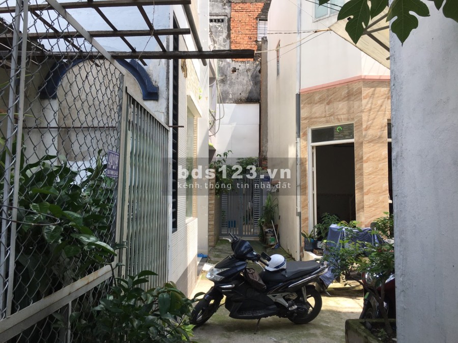 Chính chủ bán đất DT 63m2, 5*13 giá 2,6 tỷ, đang vay bank 2,5 tỷ phường 14, quận 8. Phí dv 30 triệu