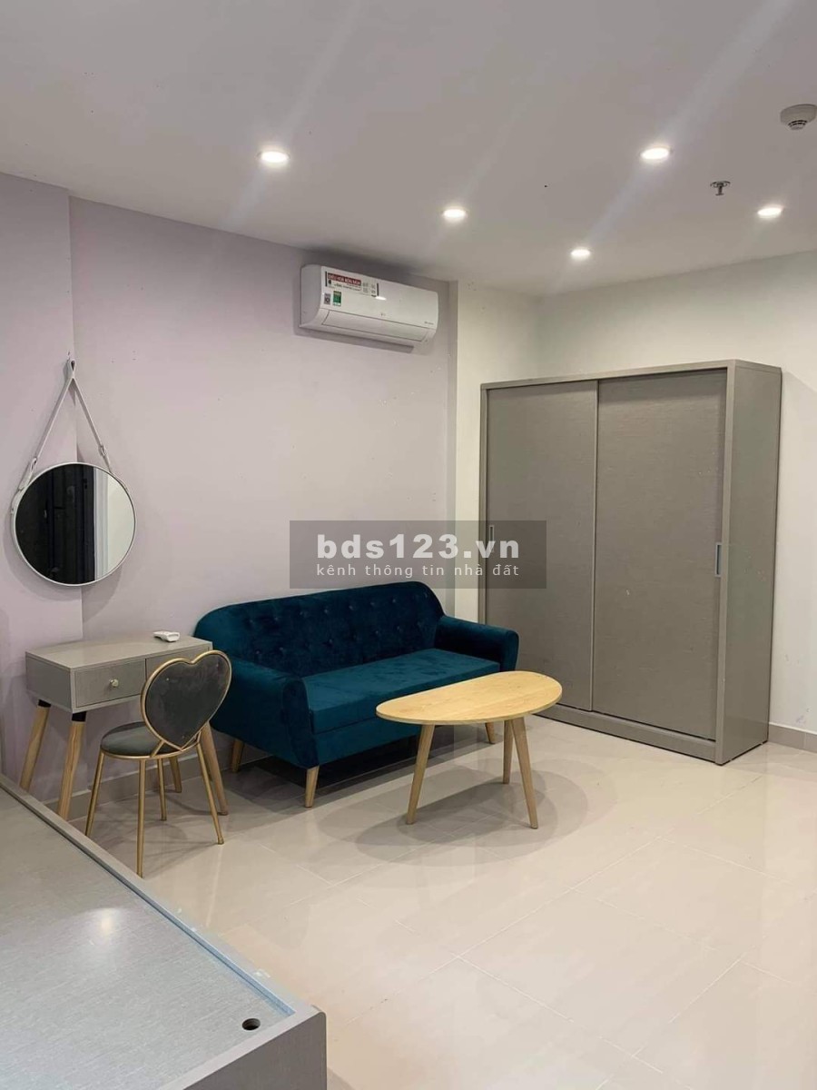Chính chủ bán cắt lỗ căn hộ, 32 m2, full nội thất, giá cực rẻ, tại S1 vinhomes smatr city.