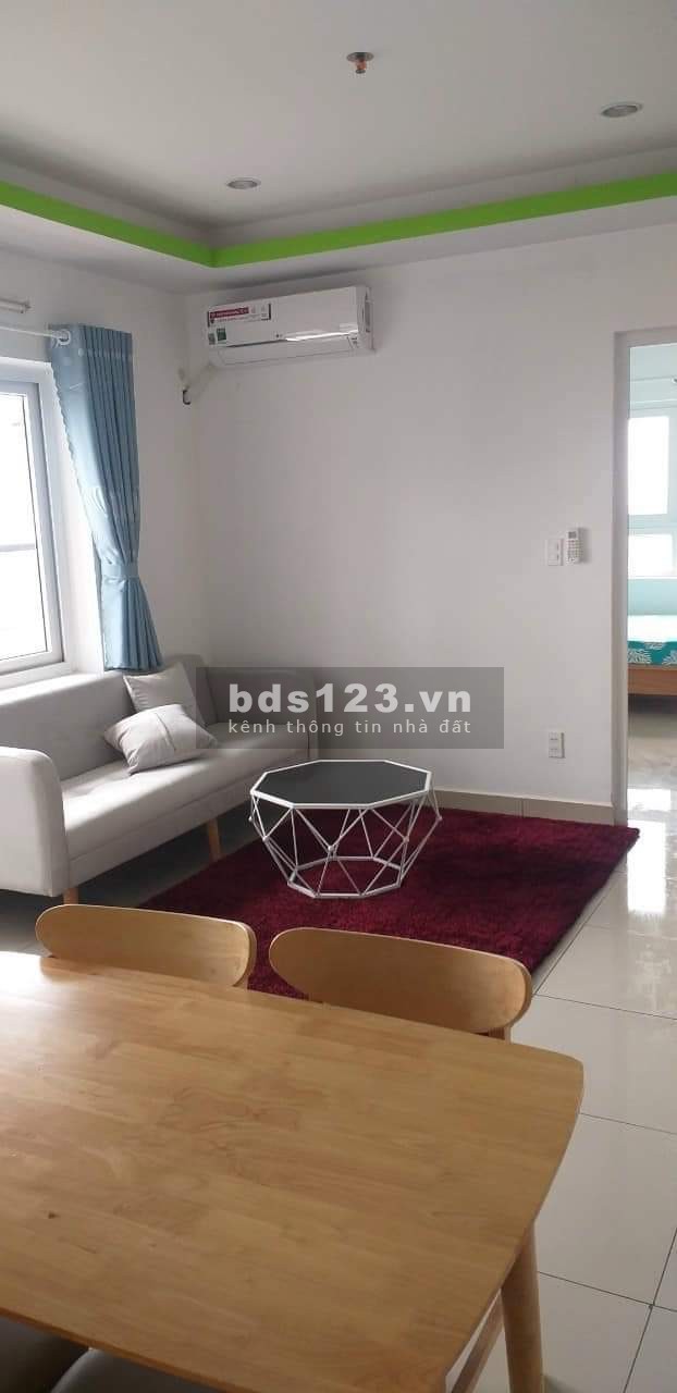 Bán gấp chung cư TDC Plaza giá rẻ, pháp lý đủ, vị trí trung tâm, thuận tiện đi lại, có ban công