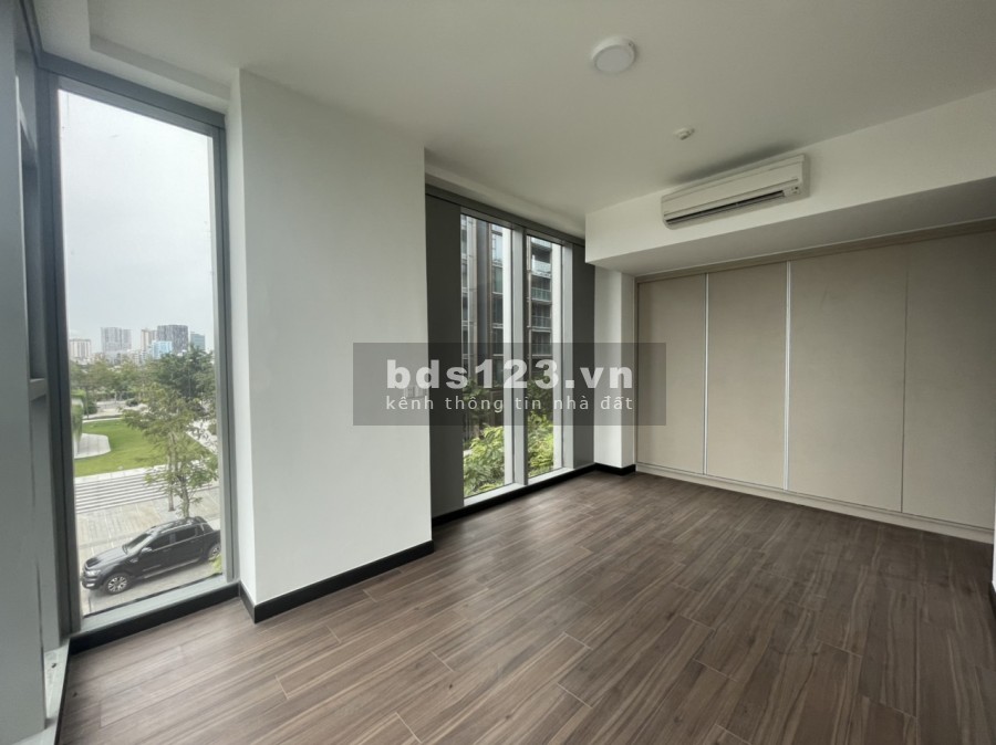 Cho thuê căn hộ Empire City Thủ Thiêm, view thoáng, đẹp giá 36 triệu/tháng, tiện ích đầy đủ