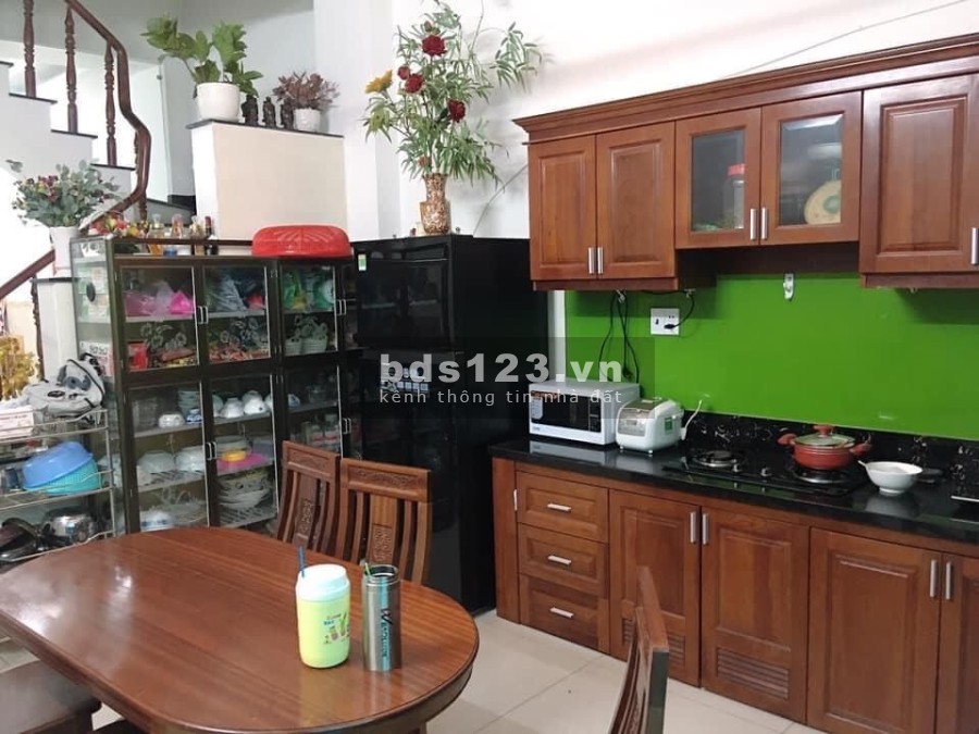 Bán nhà Thạnh Lộc 37 Quận 12 diện tích sử dụng 112m2 giá chỉ 5.3 tỷ lh 0374477788