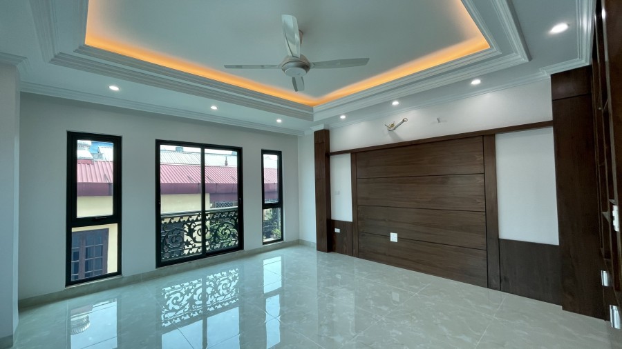 Siêu Hót nhà mới mặt ngõ KD 42m2 x7T thang máy đầy dủ nột thất Đội Cấn Ba Đình giá 7,1 tỷ