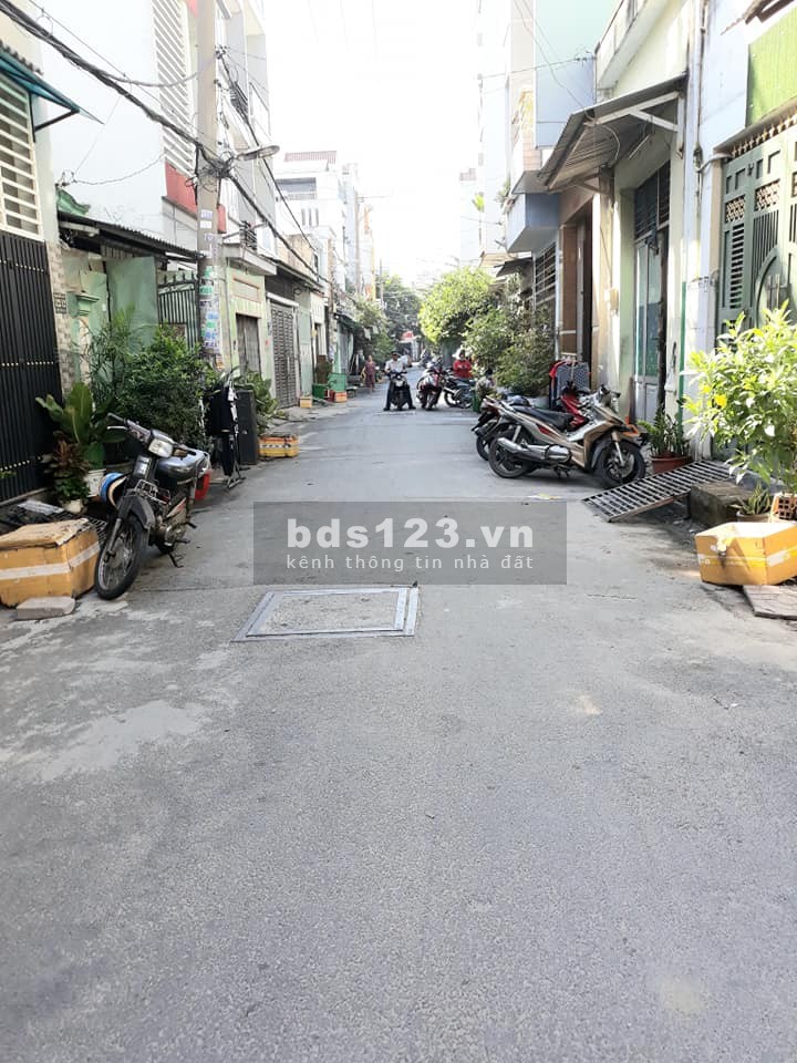 Mặt tiền gần Lê Văn Quới Bình Tân 340m2, 12x26 dòng tiền ngay, chủ ngôp bán rẻ 24 tỷ TL
