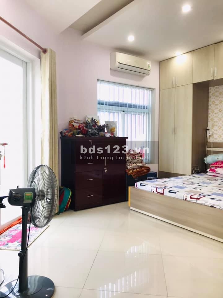 (Bình Thạnh)Bán gấp nhà HXH, Bùi Đình Tuý, P.12, diện tích sử dụng 65m2, 4 tầng giá chỉ 7.2 tỷ