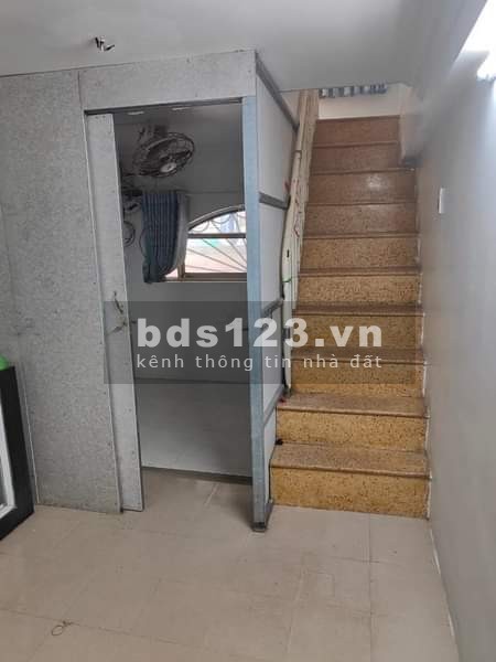 Bán nhà riêng Hồ Thị Kỷ Quận 10, 4 tầng giá bán chỉ 4 tỷ, sổ đẹp vuông khu dân cư hiện hữu