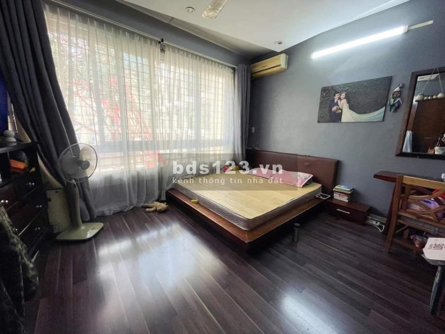 Bán nhà mặt ngõ Quan Nhân diện tích sử dụng 48m2, 5 tầng giá chỉ 5.9 tỷ, bàn giao sổ ngay