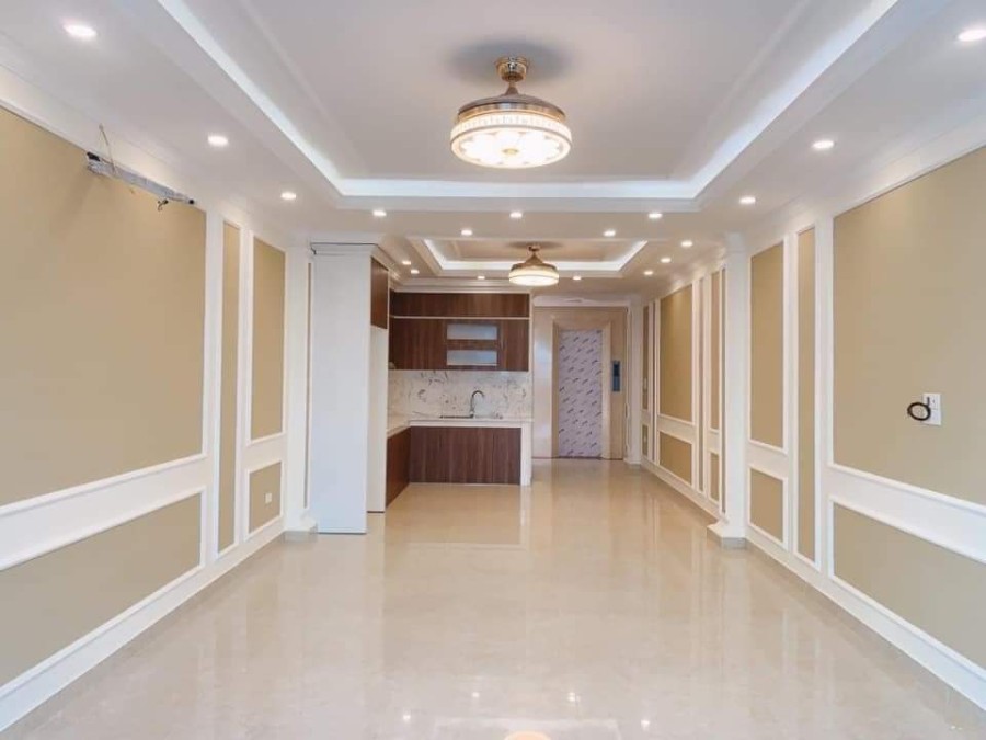 Chốt ngay nhà đẹp cực hiếm 40 m2 x 5 tầng nội thất sang trọng. Trần Cung, Cầu Giấy. Giá 3.8 tỷ