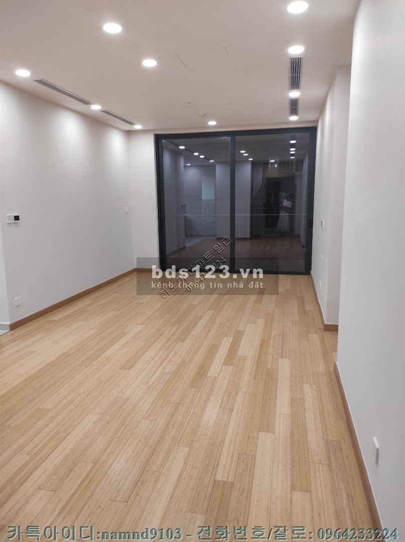 Cho thuê căn 2N cơ bản chung cư The Zei số 8 Lê Đức Thọ bàn giao nội thất cơ bản