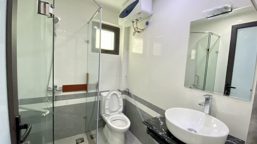 Chốt ngay nhà đẹp cực hiếm 40 m2 x 5 tầng nội thất sang trọng. Trần Cung, Cầu Giấy. Giá 3.8 tỷ