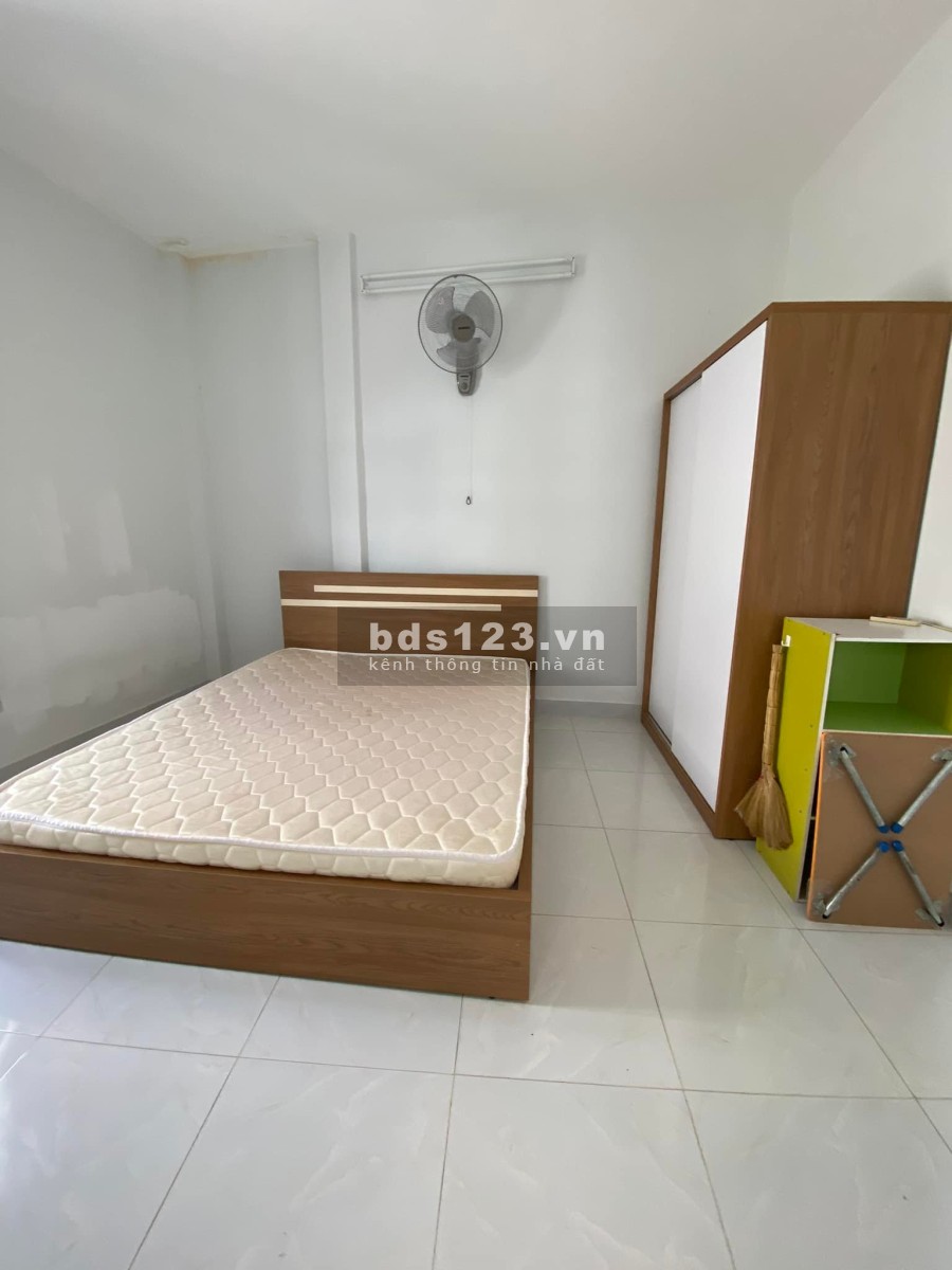 Nhà 3PN, dtsd 56m2 Gần Chợ Tân Hương, Tân Phú, giá bán chỉ 4.1 tỷ liên hệ 0896721788