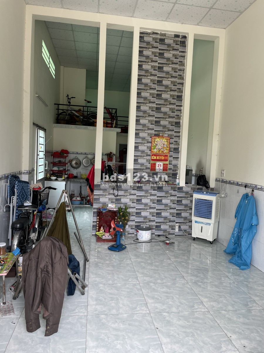Cần tiền trả nợ gđ cần bán gấp căn nhà ở kết hợp 4 phòng trọ kinh doanh ngay KCN Mỹ Phước 3