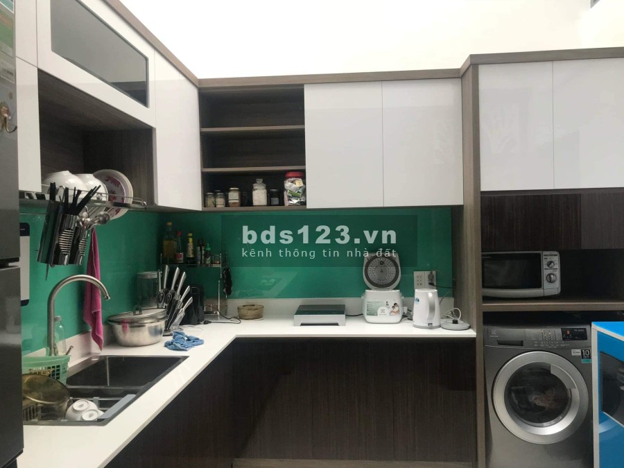 SÁT MẶT TIỀN Tân Phú 3 phòng ngủ, SỔ RIÊNG 4x15 Giá 4.5 tỉ LH 0896721788