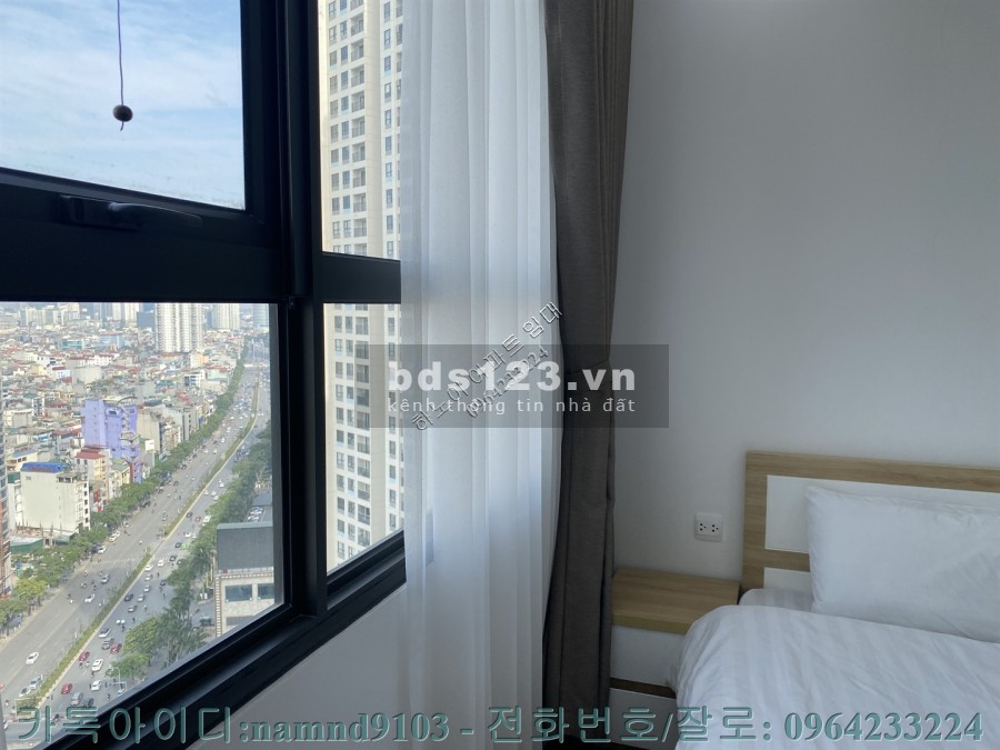 Chính chủ cần cho thuê căn 2N full nội thất cực nét chung cư Vinhomes Dcapitale