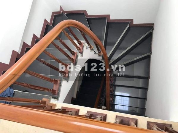 Bán nhà nguyên căn phố Trung Yên 3, diện tích 59m2, 4 tầng mt 3.4m, giá bán 15.5 tỷ lhcc