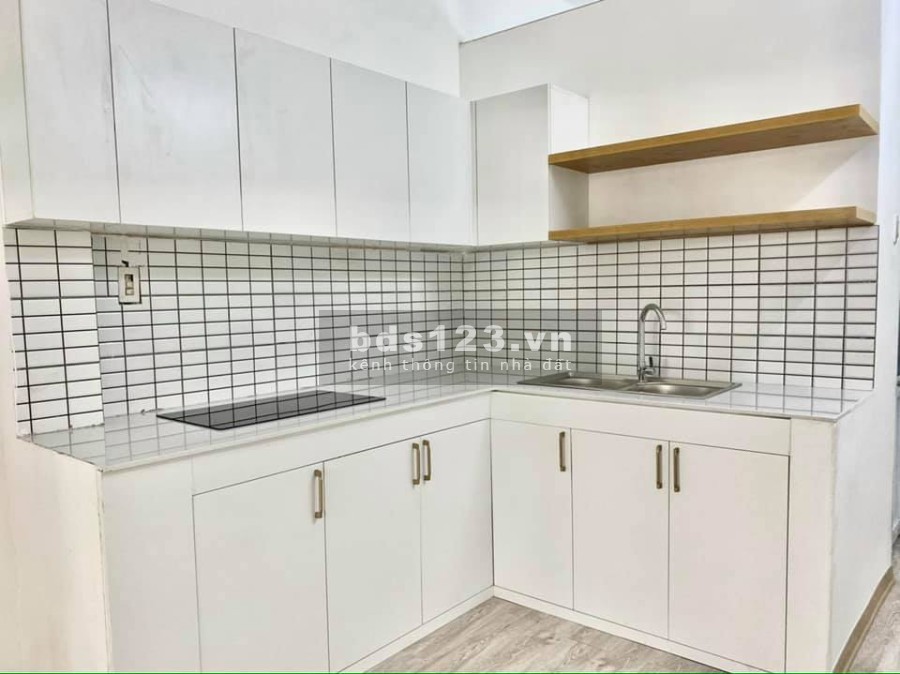 (Gò Vấp)Bán gấp nhà đẹp, hẻm xe hơi Phan Văn Trị, phường 7, diện tích 42m2, 3 tầng, 4.68 tỷ
