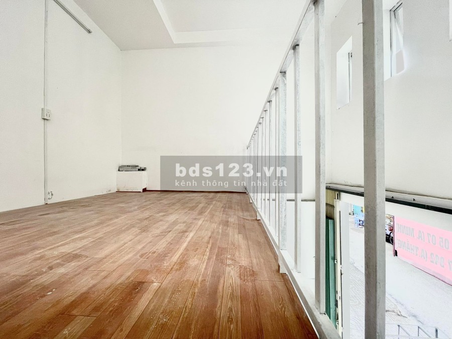 Mặt bằng 45m2 ngay chợ Bà Chiểu (Có chỗ ở lại)