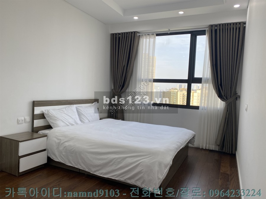 Chính chủ cần cho thuê căn 2N full nội thất cực nét chung cư Vinhomes Dcapitale
