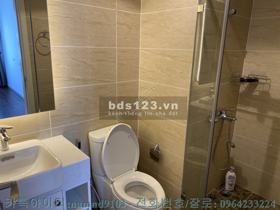 Chính chủ cần cho thuê căn 2N full nội thất cực nét chung cư Vinhomes Dcapitale
