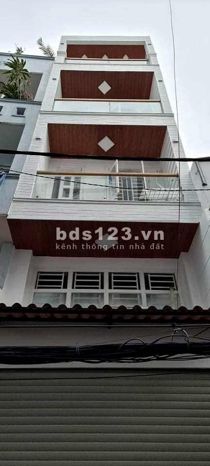 Bán nhà 5 tầng hẻm ô tô đường Thích Quảng Đức phường 5 Quận Phú Nhuận giá bán chỉ 5.9 tỷ