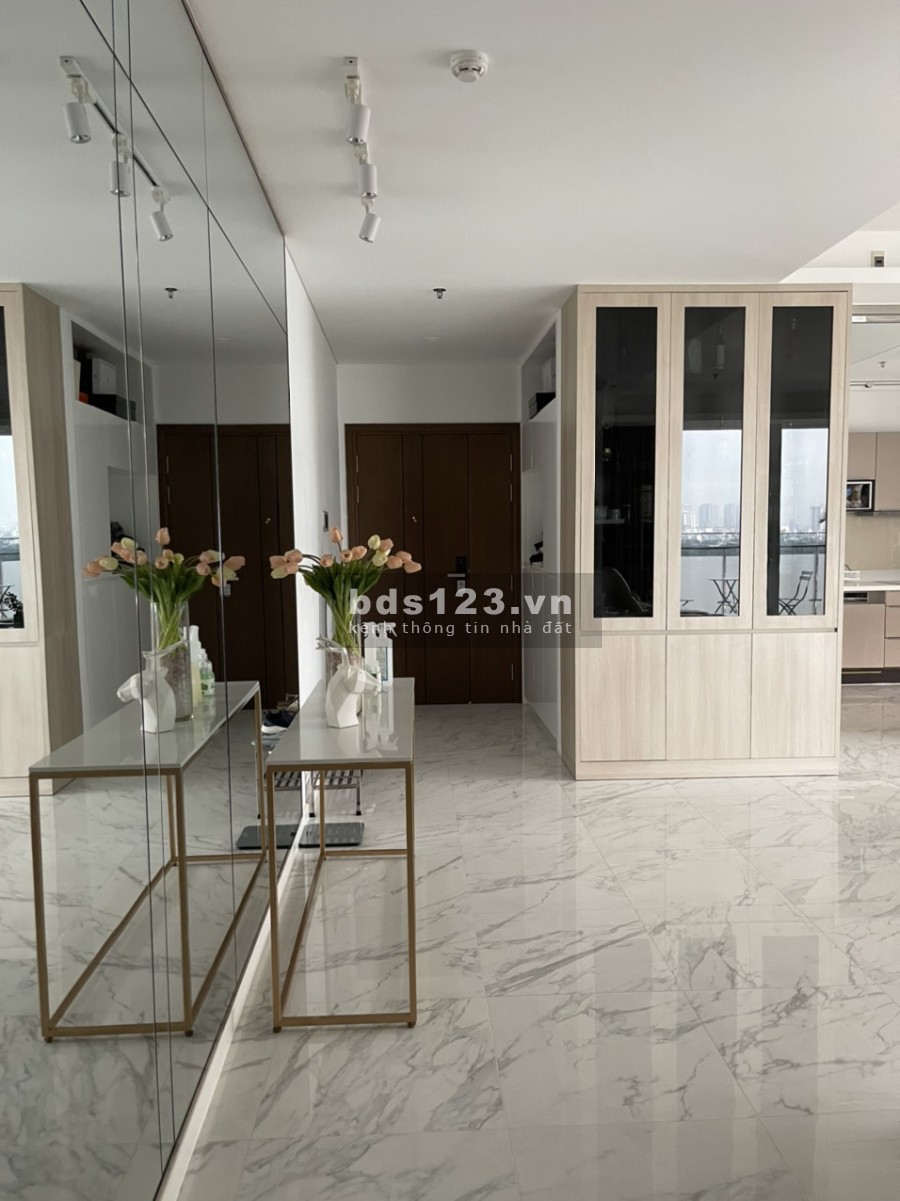 Căn hộ Sarica giá tốt, nội thất cao cấp, sang trọng.