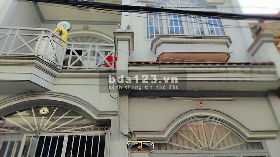Nhà rộng 3 tầng, hẻm ô tô Nguyễn Sỹ Sách, P.15, Tân Bình. 4,7 tỷ