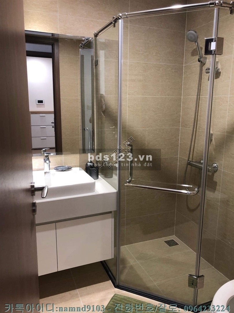 cho thuê căn 2N full nội thất chung cư vinhomes Sky lake - Lh O964233224