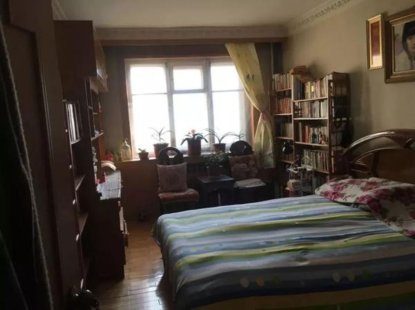 Bán nhà Xuân La, gần viện Tim Hà Nội, diện tích sử dụng 32m2, giá bán 4 tỷ pháp lý chuẩn