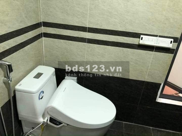 Cần bán nhà Ngọc Hà Quận Ba Đình Hà Nội diện tích 55m2, mặt tiền 4m, giá nhỉnh 10 tỷ