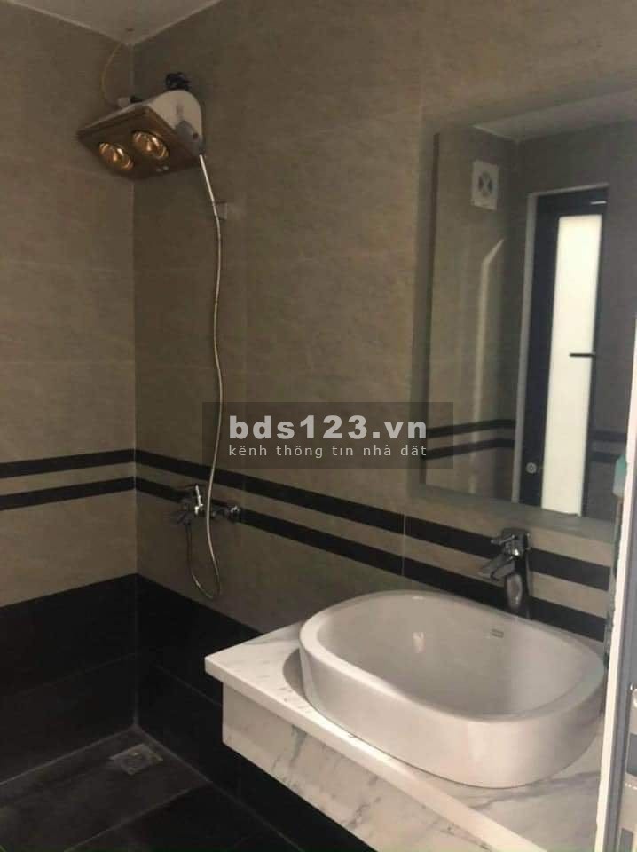 Cần bán nhà Ngọc Hà Quận Ba Đình Hà Nội diện tích 55m2, mặt tiền 4m, giá nhỉnh 10 tỷ