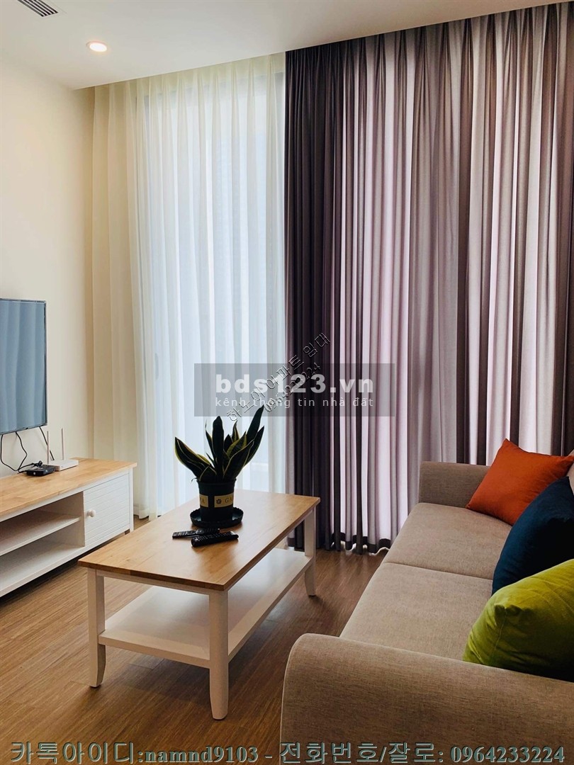 cho thuê căn 2N full nội thất chung cư vinhomes Sky lake - Lh O964233224