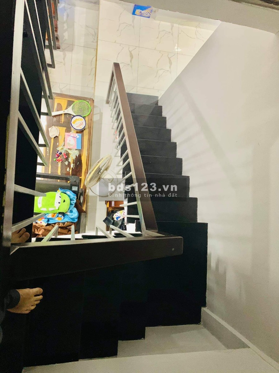 Chỉ 4,8 tỷ! siêu đẹp 3 tầng, gần mặt tiền, đường Nguyễn Văn Nghi, Gò Vấp