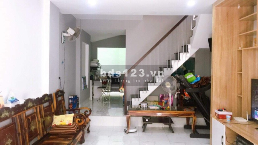 Chỉ 4,8 tỷ! siêu đẹp 3 tầng, gần mặt tiền, đường Nguyễn Văn Nghi, Gò Vấp
