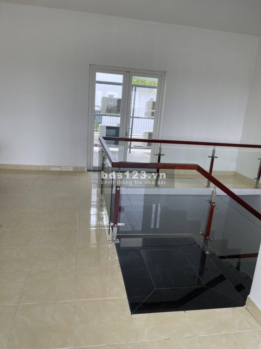 Cho thuê shophouse, mặt bằng, văn phòng Sari Town, khu đô thị Sala quận 2.