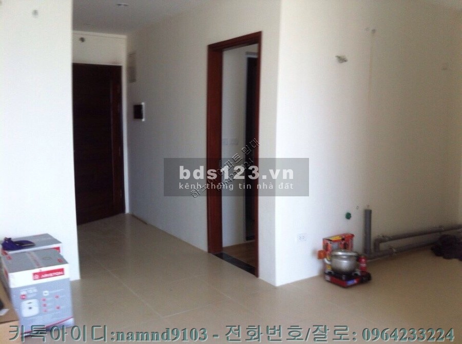Cho thuê căn 2N nội thất cơ bản chung cư Green star nội thất cơ bản, giá 8 triệu/tháng