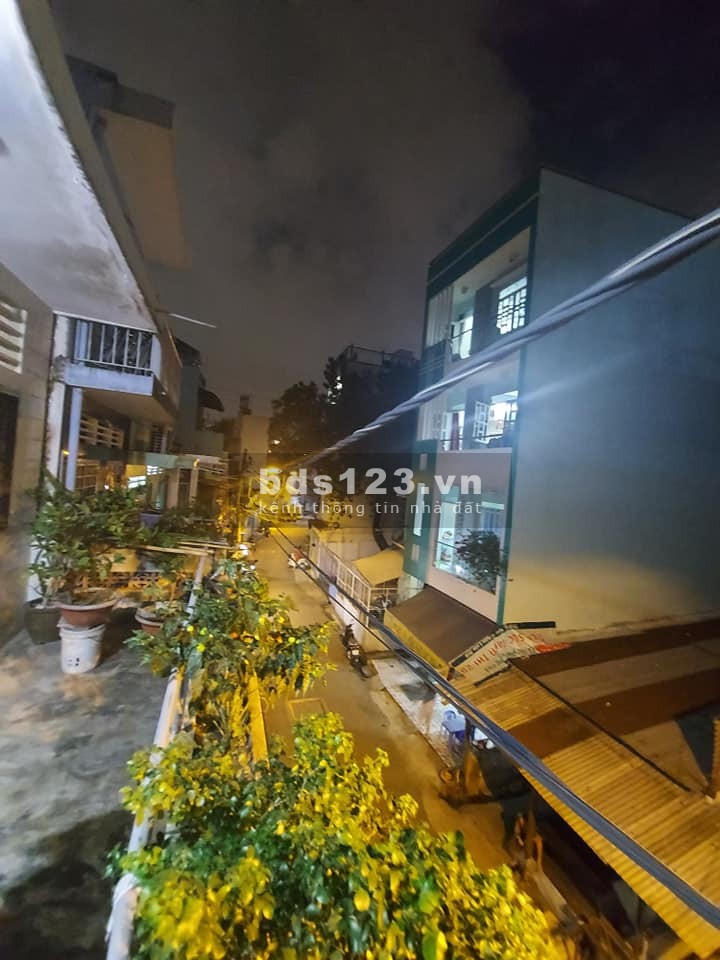 Bán nhà mặt tiền đường Phùng Văn Cung chiều ngang 5.5m giá 7.6 tỷ liên hệ 0928345690