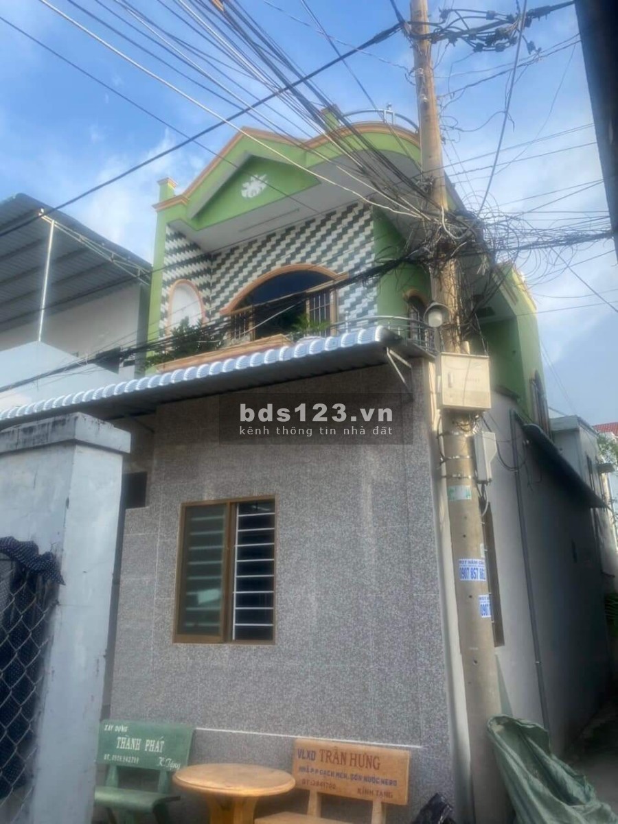 Chính chủ bán gấp nhà đường Võ Duy Linh, P1, Gần chợ Gò Công - 1 trệt 1 lầu 70m2 giá chỉ 2,5 tỷ