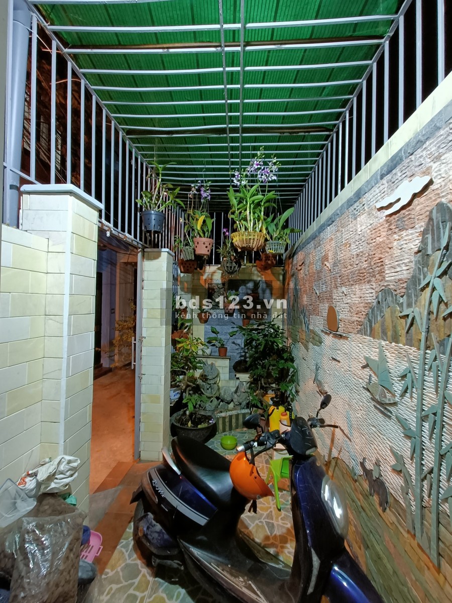 Bán nhà 6 tầng 45m2 tại chợ thuốc Hapulico Thanh Xuân, Ngõ ô tô giá nhỉnh 4 tỷ