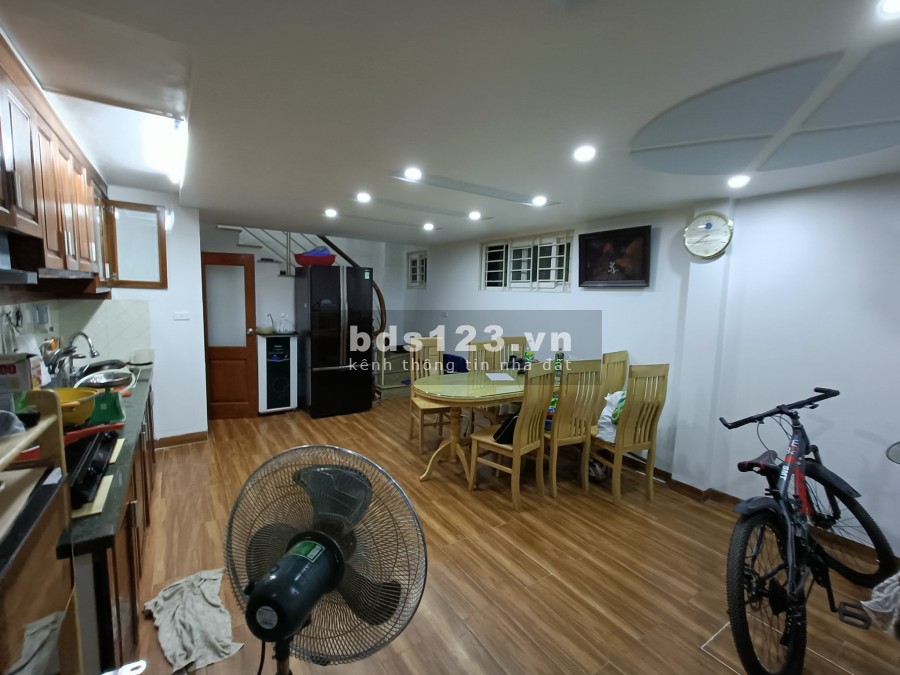 Bán nhà 6 tầng 45m2 tại chợ thuốc Hapulico Thanh Xuân, Ngõ ô tô giá nhỉnh 4 tỷ