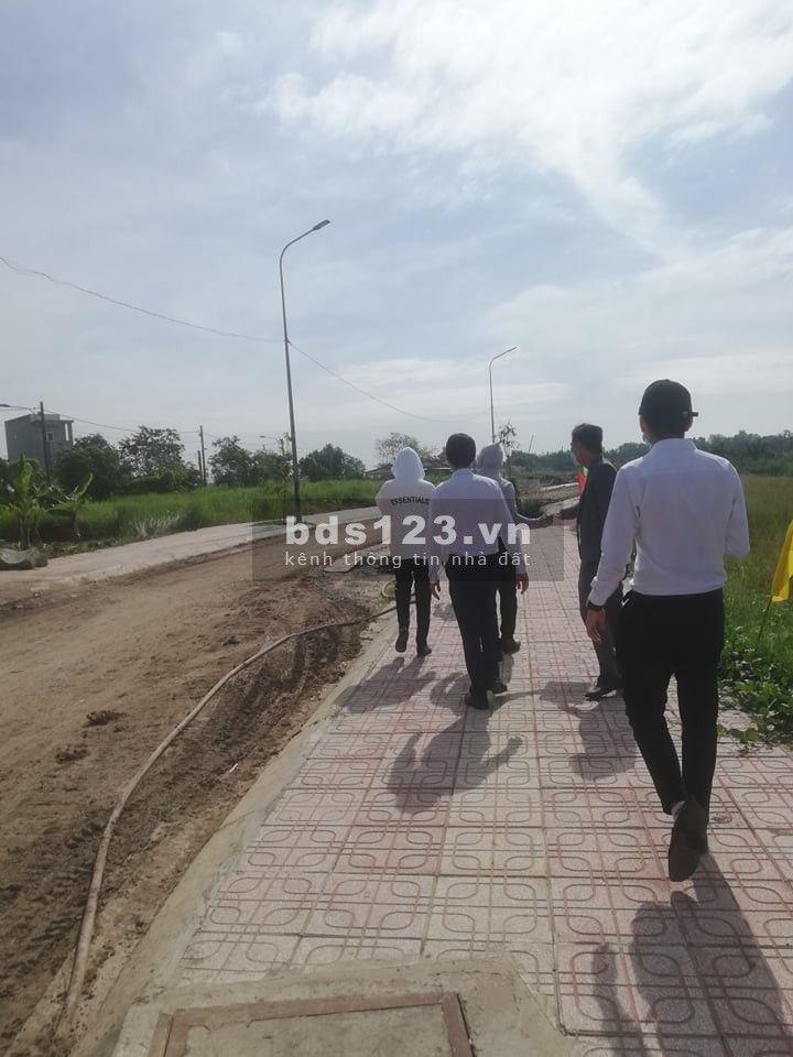 Cuối năm chủ đầu tư cần bán nhanh lô đất mặt tiền đường + view sông