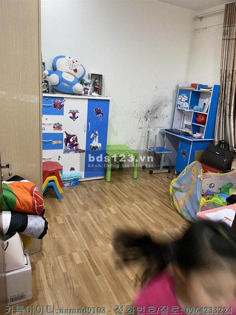 Cho thuê căn 2N nội thất cơ bản chung cư Green star nội thất cơ bản, giá 8 triệu/tháng