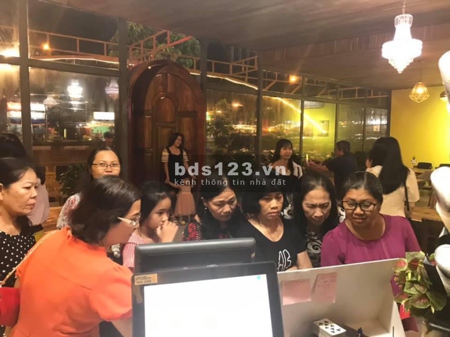 Đất kinh doanh Lê Duẩn diện tích sử dụng 680m2 vuông 2 mặt tiền đường ô tô vào tận nơi