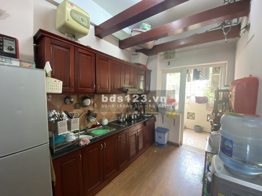 Bán nhà chung cư tại ngõ 130 phố Đốc Ngữ, Quận Ba Đình diện tích 91m2 lh 0961266658