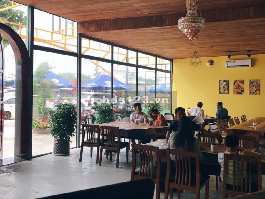 Đất kinh doanh Lê Duẩn diện tích sử dụng 680m2 vuông 2 mặt tiền đường ô tô vào tận nơi