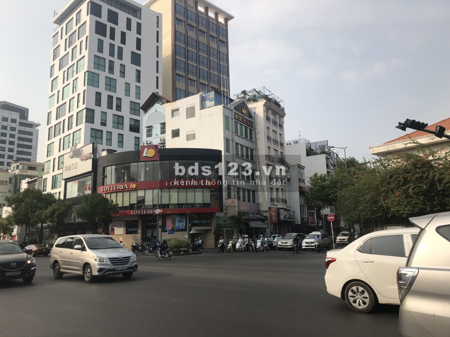 Bán nhà hẻm nhựa 5m Hai Bà Trưng, F6, Q3, DT 12x23, công nhận 203m2