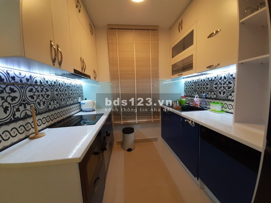 Bán gấp căn hộ 3PN 2WC nội thất đẹp giá rẻ, view thoáng. Giỏ hàng tháng 12/2021 LH: 0907978771