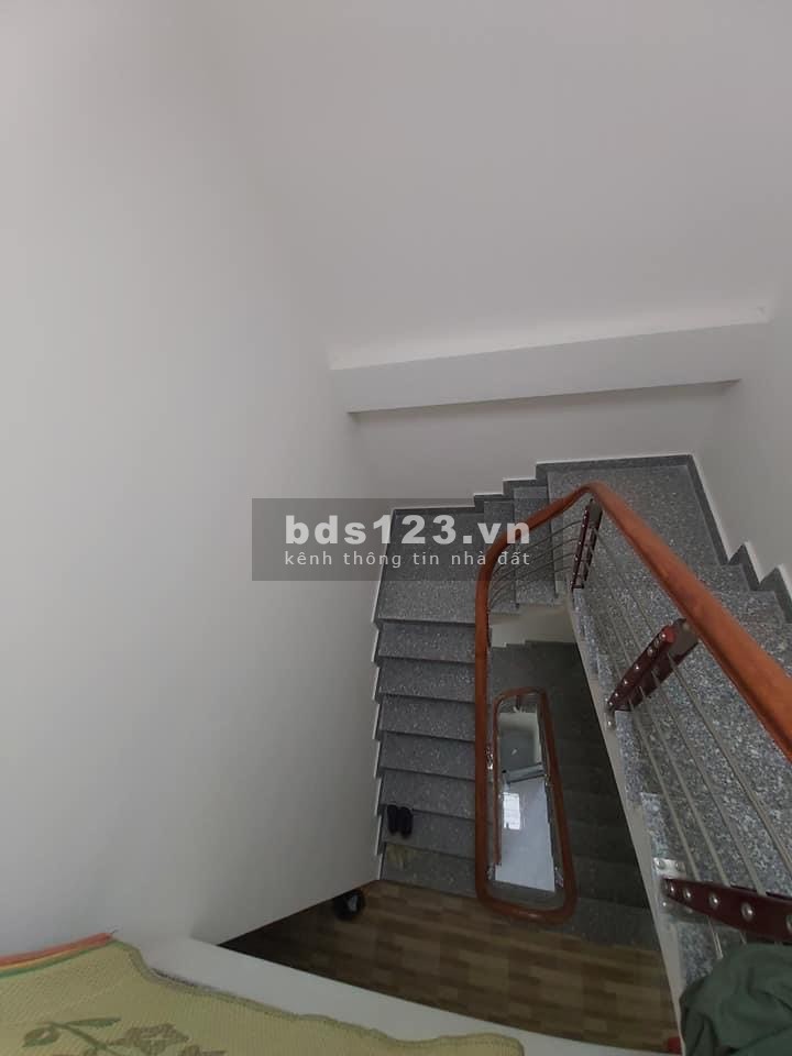Bán gấp nhà 3 tầng tại Chợ Hương- Hưng Đạo - Dương Kinh Hải Phòng giá 1.650tr