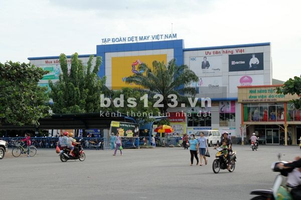 Ngân hàng thanh lí căn trọ 12p và đất 300m kề kcn dân cư đông đầu tư buôn bán