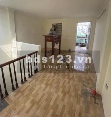 Bán nhà Minh Khai, lô góc, Quận Hai Bà Trưng, diện tích sử dụng 23m2, giá bán 2.25 tỷ