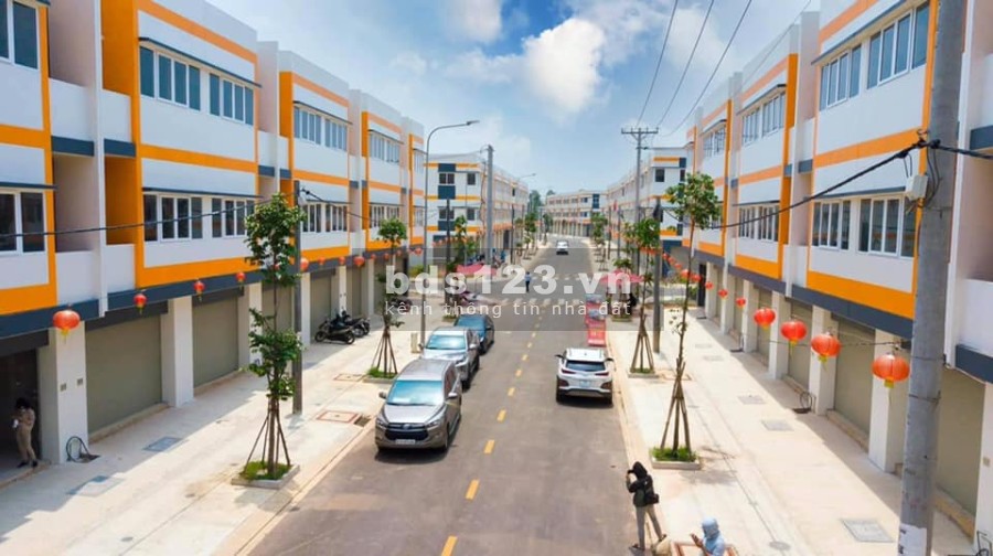 Bán SHOPHOUSE trung tâm mặt tiền 16m để kinh doanh liên hệ xem nhà 0815051802